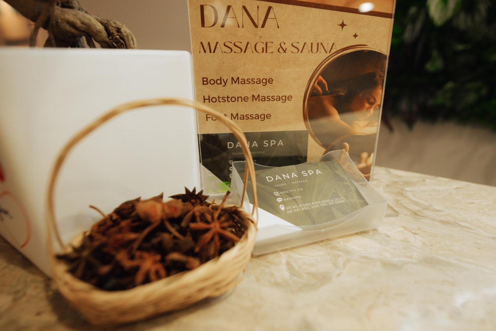 דה נאנג Danaciti Hotel מראה חיצוני תמונה